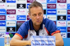 Huấn luyện viên Polking khẳng định toàn đội Công an Hà Nội quyết tâm hướng đến chiến thắng đầu tiên ở đấu trường châu lục. (Ảnh: VFF)