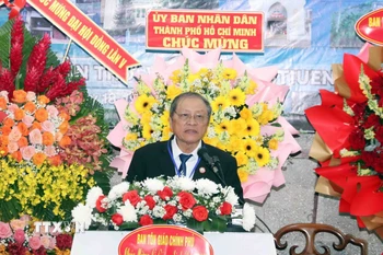 Mục sư Trần Thanh Truyện, Hội trưởng Giáo hội Cơ đốc Phục lâm Việt Nam, phát biểu khai mạc Đại hội. (Ảnh: Xuân Khu/TTXVN)