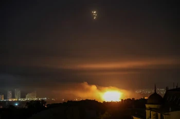 Nga không kích Kiev bằng máy bay không người lái ngày 10/7. (Ảnh: Reuters)