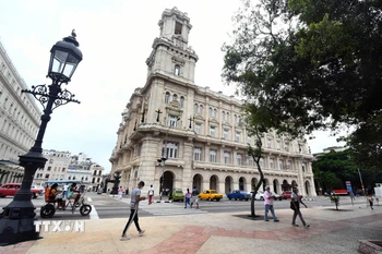 Quang cảnh đường phố tại La Habana, Cuba. (Ảnh: THX/TTXVN)