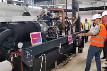 Hệ thống bơm nhiệt lấy năng lượng từ nước sông Senne. (Ảnh: belganewsagency)