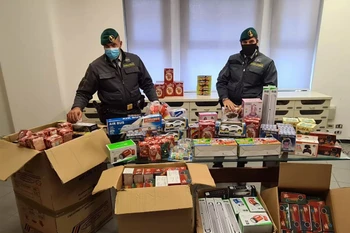 Tổng cộng 16,6 triệu món đồ chơi giả đã bị thu giữ trong 2 chiến dịch của Europol. (Ảnh: Europol)