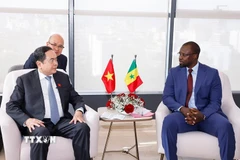 Chủ tịch Quốc hội Trần Thanh Mẫn hội kiến Thủ tướng Senegal Ousmane Sonko. (Ảnh: Doãn Tấn/TTXVN)