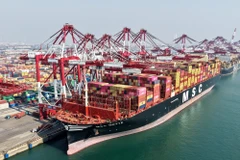 Quang cảnh cảng hàng hóa tại Thanh Đảo, tỉnh Sơn Đông, Trung Quốc. (Nguồn: THX/TTXVN)