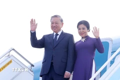Tổng Bí thư Tô Lâm và Phu nhân rời thành phố Busan về nước, kết thúc tốt đẹp chuyến thăm cấp Nhà nước tới Hàn Quốc. (Ảnh: Thống Nhất/TTXVN)