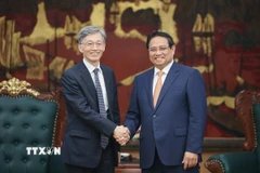 Chiều 18/9/2025, tại Hà Nội, Thủ tướng Phạm Minh Chính tiếp ông Kenji Okamura, Phó Tổng Giám đốc Quỹ Tiền tệ Quốc tế (IMF) đang thăm và làm việc tại Việt Nam. (Ảnh: Dương Giang/TTXVN)