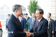 Sáng 6/2/2026, Thủ đô Phnom Penh, Tổng Bí thư Tô Lâm và Chủ tịch Đảng Nhân dân Campuchia Hun Sen đồng chủ trì Hội đàm song phương giữa Đảng Cộng sản Việt Nam và Đảng Nhân dân Campuchia. (Ảnh: Thống Nhất/TTXVN)