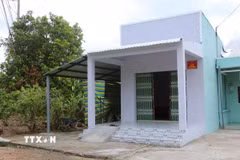 Một căn nhà trong chương trình xóa nhà tạm. (Nguồn: TTXVN)