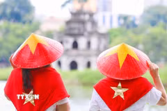 Có những ngày đi qua lịch sử mà dư âm còn vang mãi trong mỗi nhịp đập của dân tộc. (Ảnh: Thành Phương/TTXVN)