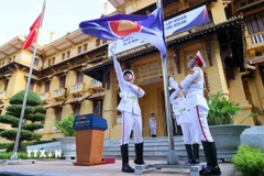 Lễ thượng cờ nhân kỷ niệm 57 năm Ngày thành lập Hiệp hội các Quốc gia Đông Nam Á (ASEAN) do Bộ Ngoại giao tổ chức (Hà Nội, 8/8/2024). (Ảnh: An Đăng/TTXVN)