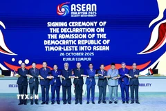 Thủ tướng Phạm Minh Chính và các Trưởng đoàn chụp ảnh chung tại Lễ khai mạc Hội nghị Cấp cao ASEAN lần thứ 47. (Ảnh: Dương Giang/TTXVN)