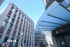 Trụ sở UBS và Credit Suisse tại Geneva, Thụy Sĩ. (Nguồn: THX/TTXVN)