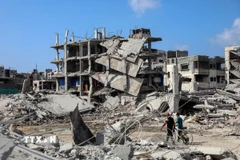 Các tòa nhà bị phá hủy trong xung đột tại Jabalia, phía Bắc Dải Gaza, ngày 24/10/2025. (Nguồn: THX/TTXVN)