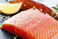 Cá hồi là thành phần quan trọng trong chế độ ăn Địa Trung Hải, cá hồi giàu dưỡng chất như axit béo omega-3 (tốt cho tim mạch, não bộ và làn da), protein và vitamin D. (Nguồn: Tassal)