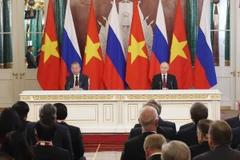 Chiều 10/5/2025, giờ địa phương (tối cùng ngày, giờ Hà Nội), tại Điện Kremlin ở thủ đô Moskva, sau hội đàm, Tổng Bí thư Tô Lâm và Tổng thống Liên bang Nga Vladimir Putin phát biểu với báo chí. (Ảnh: Thống Nhất/TTXVN)