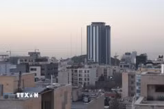 Quang cảnh thủ đô Tehran của Iran, ngày 1/3/2026. (Nguồn: THX/TTXVN)