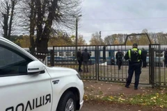 Theo truyền thông Ukraine, thủ phạm đã kích nổ một quả lựu đạn. Tuy nhiên, thông tin này chưa được Bộ Nội vụ Ukraine xác nhận. (Nguồn: Cảnh sát quốc gia Ukraine)