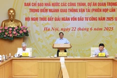 Thủ tướng Phạm Minh Chính chủ trì Phiên họp liên BCĐ về xoá nhà tạm và dự án trọng điểm. (Ảnh: Dương Giang/TTXVN)