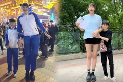 Cặp đôi đến từ Trùng Khánh, Trung Quốc là Zihao và bạn gái của anh là Xiaoyue, đã yêu nhau được hơn 2 năm. (Nguồn: SCMP)