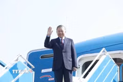Lễ tiễn Tổng Bí thư, Chủ tịch nước Tô Lâm tại sân bay quốc tế Nội Bài. (Ảnh: Thống Nhất/TTXVN)
