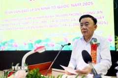 Ông Trần Cẩm Tú, Ủy viên Bộ Chính trị, Thường trực Ban Bí thư phát biểu tại Ngày hội. (Ảnh: Thế Duyệt/TTXVN)