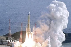 Tên lửa H3 được phóng từ Trung tâm Vũ trụ Tanegashima ở tỉnh Kagoshima, Nhật Bản ngày 22/12/2025. (Nguồn: Kyodo/TTXVN)