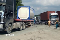 Hiện trường xảy ra vụ tai nạn. (Nguồn: TTXVN phát)