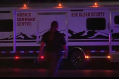 Theo nhà chức trách, các cảnh sát được điều động đến hiện trường sau khi nhận được cuộc gọi về bạo lực gia đình tại một khu dân cư. Khi vừa tới nơi, họ đã bị nổ súng tấn công. (Nguồn: AP)