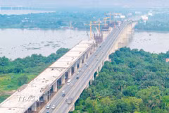 Một đoạn thuộc dự án mở rộng đoạn cao tốc Thành phố Hồ Chí Minh-Long Thành đã được bêtông ximăng. (Ảnh: Công Phong/TTXVN)
