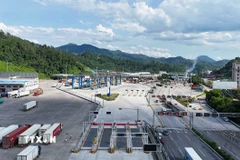 Toàn cảnh cửa khẩu thông minh Hữu Nghị Quan-Hữu Nghị Trung-Việt. (Nguồn: TTXVN phát)