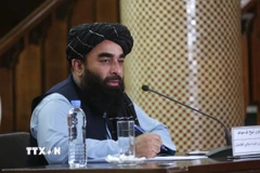 Người phát ngôn chính quyền Taliban tại Afghanistan, ông Afghanistan Zabihullah Mujahid, phát biểu tại cuộc họp báo ở Kabul. (Nguồn: THX/TTXVN)