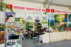 Gian hàng của Thương vụ Việt Nam tại một Hội chợ ở Maroc. (Nguồn: TTXVN phát)