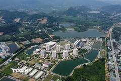 Khu đô thị Hòa Lạc thuộc địa bàn huyện Thạch Thất với mục tiêu phát triển trở thành đô thị vệ tinh lớn nhất trong 5 đô thị được quy hoạch xung quanh trung tâm Thủ đô. (Ảnh: Huy Hùng/TTXVN)