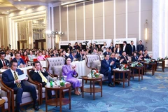 Chiều 16/5, tại Hà Nội, Thủ tướng Phạm Minh Chính và Thủ tướng Vương quốc Thái Lan Lan Paetongtarn Shinawatra đồng chủ trì Diễn đàn doanh nghiệp Việt Nam-Thái Lan năm 2025 với chủ đề “Một cộng một trên ba kết nối.” (Ảnh: Dương Giang/TTXVN)