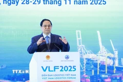 Thủ tướng Phạm Minh Chính phát biểu tại Diễn đàn Logistics Việt Nam năm 2025. (Ảnh: Dương Giang/TTXVN)