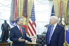 Tổng Bí thư Tô Lâm gặp Tổng thống Hoa Kỳ Donald Trump. (Ảnh: Thống Nhất/TTXVN)