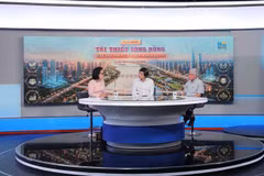Theo các chuyên gia, sông Hồng là trục cảnh quan, không gian văn hóa và động lực phát triển mới của Thủ đô, cần quy hoạch đột phá, đa chức năng, tôn trọng tự nhiên và lấy người dân làm trung tâm. (Ảnh: Phan Phương/TTXVN)