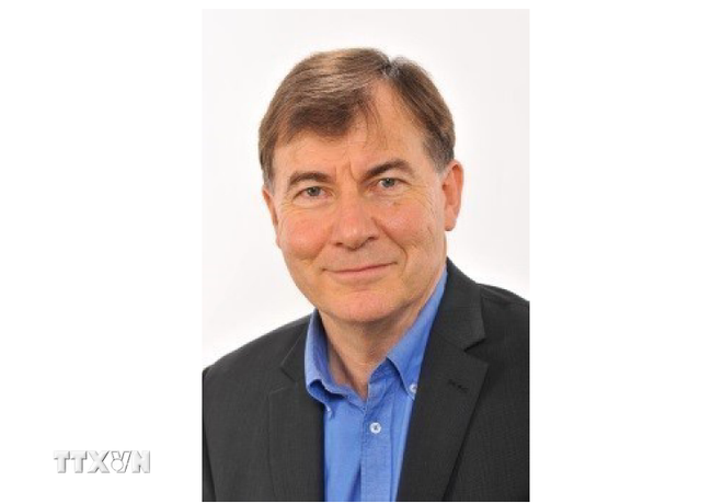 Giáo sư Robert Patman, chuyên gia về quan hệ quốc tế, Đại học Otago. (Ảnh: TTXVN phát) ttxvn-robert-patman.png