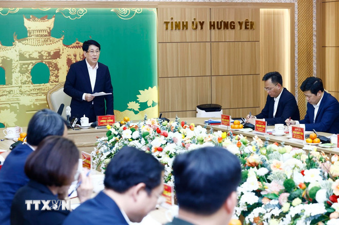 Ủy viên Bộ Chính trị, Chủ tịch nước Lương Cường, Trưởng đoàn kiểm tra số 1907 chủ trì Hội nghị. (Ảnh: Lâm Khánh/TTXVN) ttxvn-chu-tich-nuoc-chu-tri-hoi-nghi-thong-qua-du-thao-ket-qua-kiem-tra-voi-ban-thuong-vu-tinh-uy-hung-yen-2.jpg