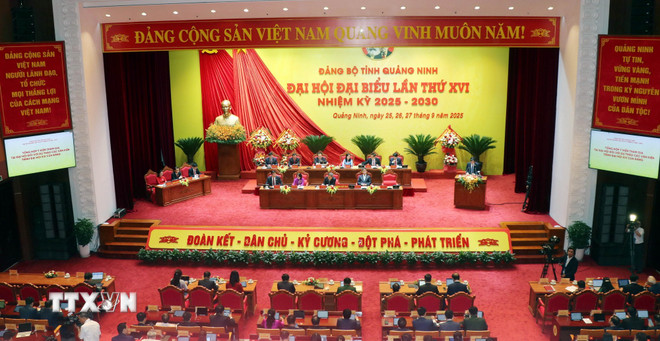 Quang cảnh lễ bế mạc Đại hội. (Ảnh: Văn Đức/TTXVN) ttxvn-dai-hoi-dai-bieu-dang-bo-tinh-quang-ninh-nhiem-ky-2025-2026-thanh-cong-tot-dep-8299893-1.jpg
