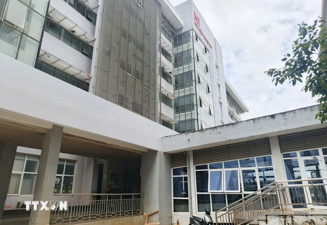 Some items of the Central Highlands General Hospital project have degraded but cannot be upgraded or repaired because the final settlement has not been completed. (Photo: Tuan Anh/VNA) ttxvn-benh-vien-da-khoa-vung-tay-nguyen-2.jpg