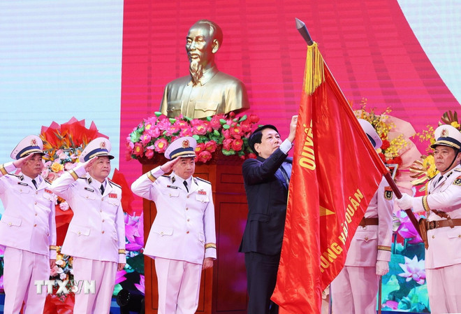 ttxvn-chu-tich-nuoc-luong-cuong-du-le-ky-niem-70-nam-ngay-thanh-lap-hai-quan-nhan-dan-viet-nam-8017358-2.jpg
