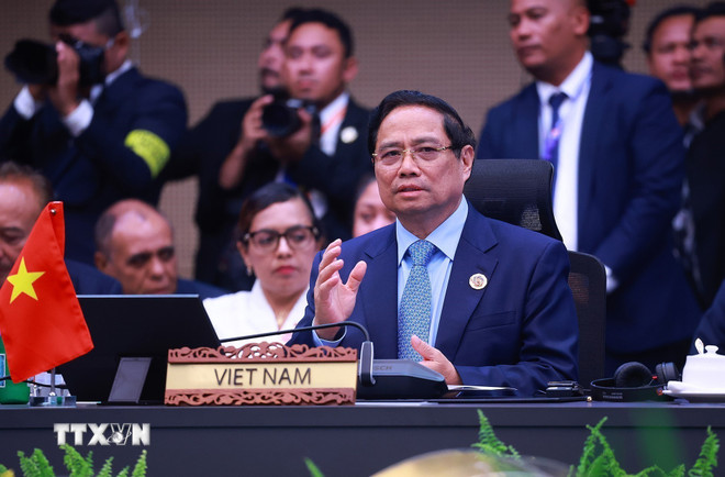 Prim-ministrul Pham Minh Chinh participă și susține un discurs la cel de-al 28-lea summit ASEAN-Japonia. (Foto: Duong Giang/VNA) ttxvn-thu-tuong-pham-minh-chinh-tham-du-hoi-nghi-cap-cao-asean-nhat-ban-lan-thu-28-8364923-1.jpg