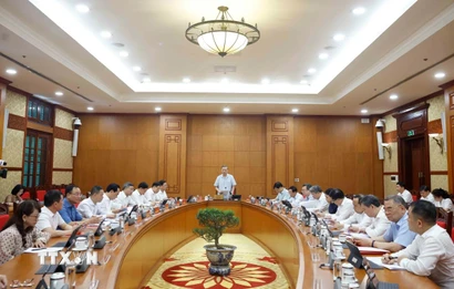 Tổng Bí thư, Chủ tịch nước Tô Lâm phát biểu chỉ đạo tại buổi làm việc của Thường trực Ban Chỉ đạo Trung ương về phát triển khoa học-công nghệ, đổi mới sáng tạo và chuyển đổi số quốc gia. (Ảnh: Thống Nhất/TTXVN)