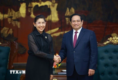 Thủ tướng Phạm Minh Chính tiếp Đại sứ Thái Lan tại Việt Nam Urawadee Sriphiromya. (Ảnh: Dương Giang/TTXVN)