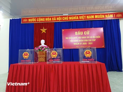 Hòm phiếu ở khu vực bỏ phiếu tại phường Tân Giang, Cao Bằng. (Ảnh: Vietnam+)
