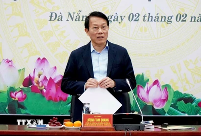 Đại tướng Lương Tam Quang, Ủy viên Bộ Chính trị, Bộ trưởng Bộ Công an, Trưởng Đoàn giám sát, kiểm tra của Ủy ban Thường vụ Quốc hội và Hội đồng Bầu cử Quốc gia phát biểu tại buổi làm việc với Ủy ban Bầu cử thành phố Đà Nẵng. (Ảnh: Quốc Dũng/TTXVN)