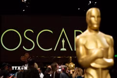 Một tượng vàng Oscar tại lễ trao giải ở Hollywood, bang California (Mỹ). (Ảnh: AFP/TTXVN)