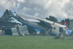 Hiện trường chiếc máy bay rơi ở bang Tennessee (Mỹ). (Nguồn: CNN)