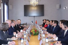 Thủ tướng Phạm Minh Chính hội kiến Chủ tịch Quốc hội Estonia Lauri Hussar. (Ảnh: Dương Giang/TTXVN)